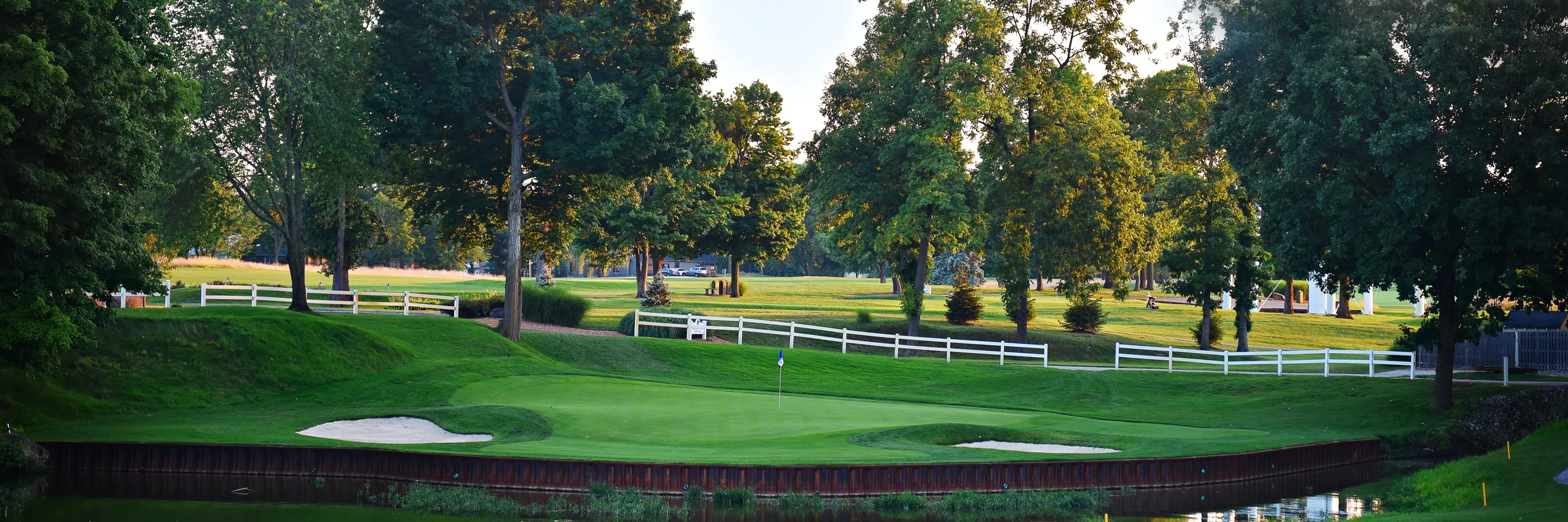 Harbour Trees GC - Hero1